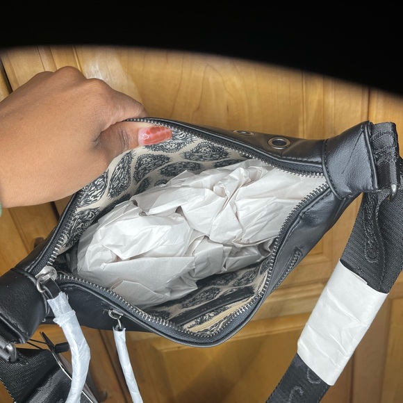 Ed Hardy Handbags - Ed Hardy saddle purse/bag. BNWT.